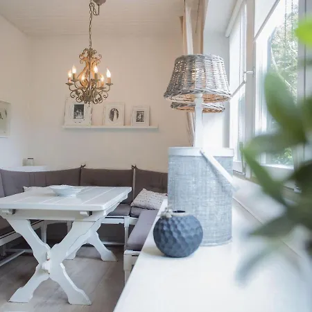 Child-Friendly Holiday Home In A Quiet Location Of Winterberg Langewiese * ווינטרברג