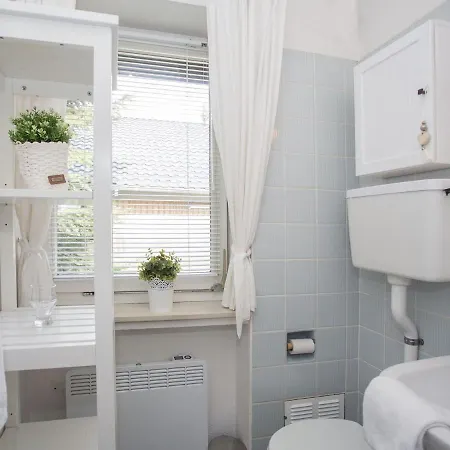 Child-Friendly Holiday Home In A Quiet Location Of Winterberg Langewiese בית נופש *
