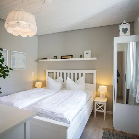 בית נופש Child-Friendly Holiday Home In A Quiet Location Of Winterberg Langewiese ווינטרברג
